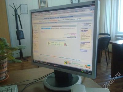 Лот: 668229. Фото: 1. Монитор Samsung 940n 19дюймов... ЖК-мониторы