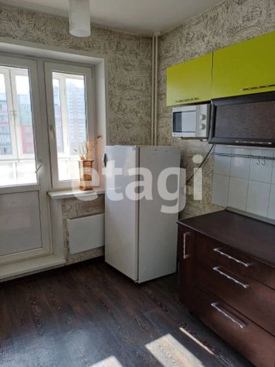 Лот: 25290095. Фото: 1. 1-комн. квартира , Красноярск... Квартиры, студии