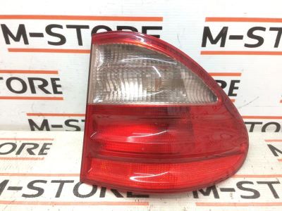 Лот: 20428054. Фото: 1. Фонарь задний Mercedes-Benz E-Class... Кузов