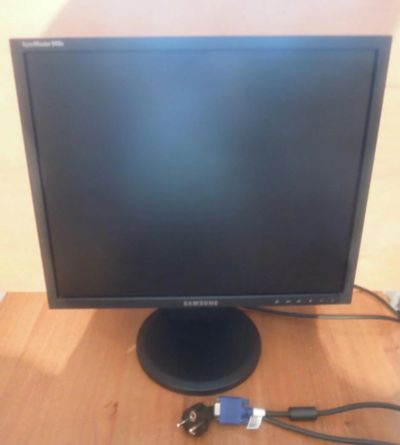 Лот: 5096276. Фото: 1. Монитор Samsung SyncMaster 940в... ЖК-мониторы