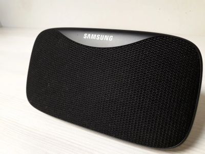Лот: 11842734. Фото: 1. Портативная акустика Samsung Level... Активные акустические системы