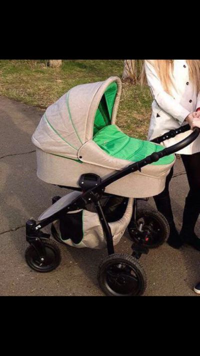 Лот: 11791619. Фото: 1. Любимая коляска Zippy Sport 3-в-1... Коляски