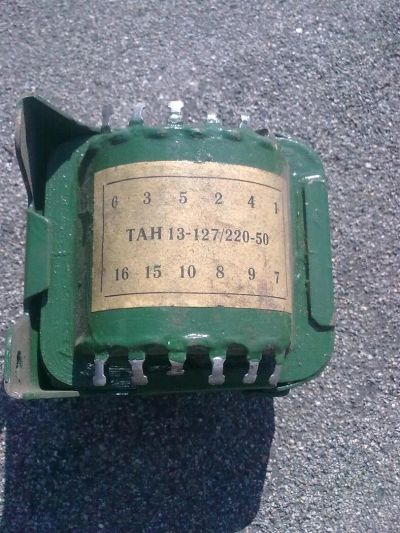 Лот: 3183173. Фото: 1. Трасформатор ТАН-13. Трансформаторы, катушки