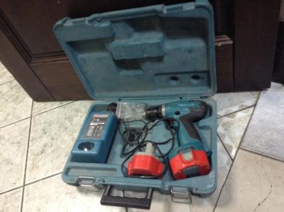 Лот: 8080751. Фото: 1. Продам шуруповерт Makita 6281D... Электроинструмент