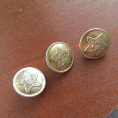 Лот: 25789657. Фото: 1. Пуговица китель, шинель 3 шт... Обмундирование