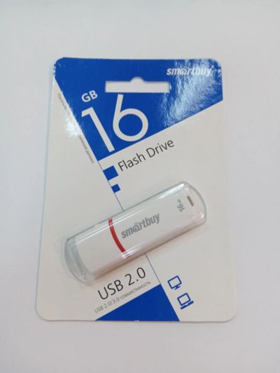 Лот: 15873245. Фото: 1. Флешка USB 2.0 16GB SmartBuy Crown... USB-флеш карты