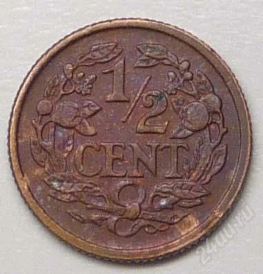 Лот: 905340. Фото: 1. Нидерланды. 1/2 цент 1940г. Идеал... Европа