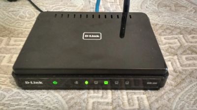 Лот: 18543508. Фото: 1. Wi-Fi маршрутизатор D-link DIR-300... Маршрутизаторы (роутеры)