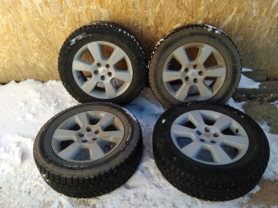 Лот: 15113212. Фото: 1. Комплект зимних колес. Шины на дисках
