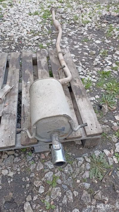 Лот: 20552184. Фото: 1. Выхлопная труба, глушитель Impreza... Выхлопная система
