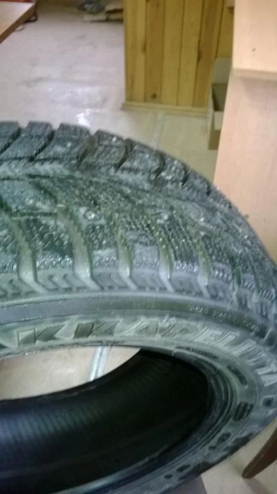Лот: 4628528. Фото: 1. Комплект б/у зимних шипованых... Шины