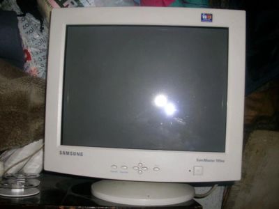 Лот: 4500547. Фото: 1. монитор. ЭЛТ-мониторы