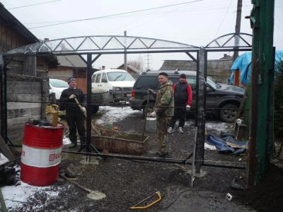 Лот: 6982779. Фото: 1. Каркас ворот ширина 4 метра, с... Ворота, заборы, шлагбаумы