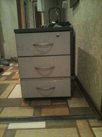 Лот: 4732120. Фото: 1. Тумбочка 3 штуки. Другое (офисная мебель и домашние кабинеты)