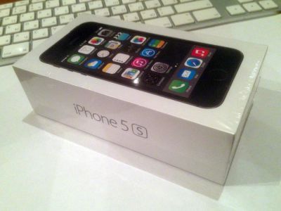 Лот: 4373928. Фото: 1. Новый оригинальный Apple iPhone... Смартфоны
