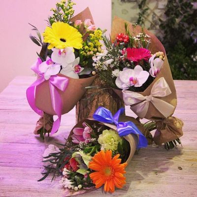 Лот: 7271744. Фото: 1. Сборный букет. Цветы на Щорса... Свежие цветы