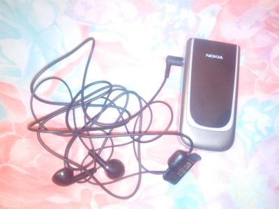 Лот: 3430410. Фото: 1. сотовый телефон Nokia 7020. Кнопочные мобильные телефоны