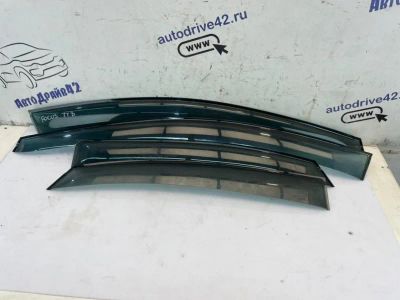 Лот: 24965330. Фото: 1. ветровики Ford Focus CB4. Двигатель и элементы двигателя