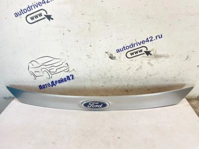 Лот: 25305417. Фото: 1. накладка двери багажника Ford... Двигатель и элементы двигателя