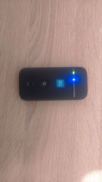Лот: 18597803. Фото: 1. Wi-Fi роутер ZTE MF65M 3G. Маршрутизаторы (роутеры)