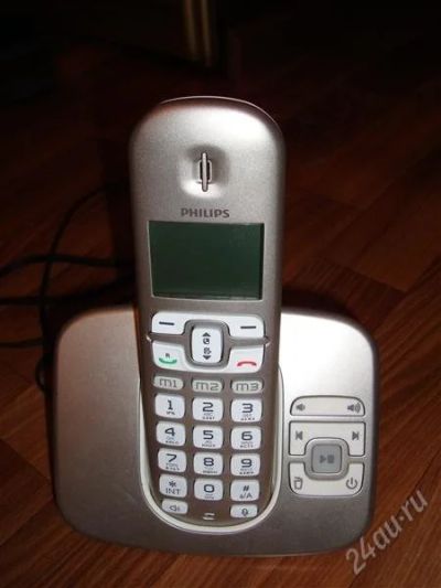 Лот: 2481515. Фото: 1. Беспроводной телефон Philips XL390. DECT и радиотелефоны