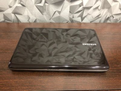 Лот: 12748331. Фото: 1. Ноутбук Samsung в идеальном состоянии. Ноутбуки