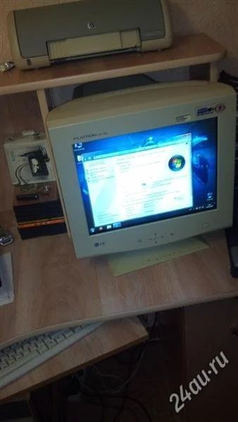 Лот: 2440455. Фото: 1. Монитор по дешевке... ЭЛТ-мониторы