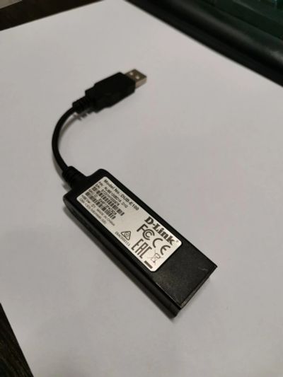 Лот: 15928946. Фото: 1. Сетевая карта D-link DUB E-100. Сетевые карты