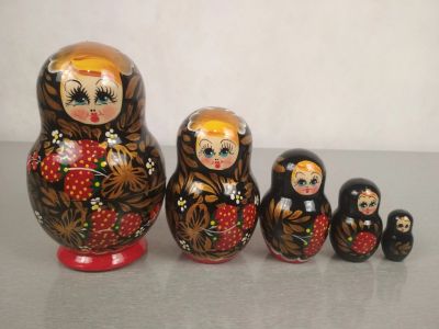 Лот: 15881044. Фото: 1. Матрешка ХОХЛоМА цветная роспись... Фигурки, статуэтки