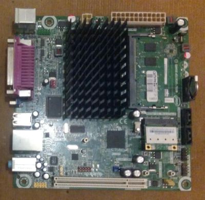 Лот: 9342896. Фото: 1. Продам материнскую плату Intel... Материнские платы