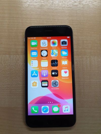 Лот: 16160790. Фото: 1. iPhone 6s 32Gb. Смартфоны