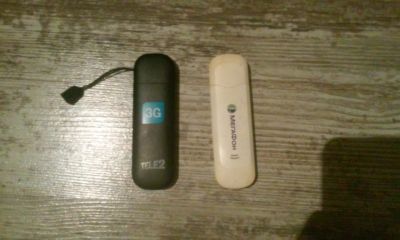 Лот: 15596387. Фото: 1. usb-модем Tele2(3G) + старый мегафон... Беспроводные модемы