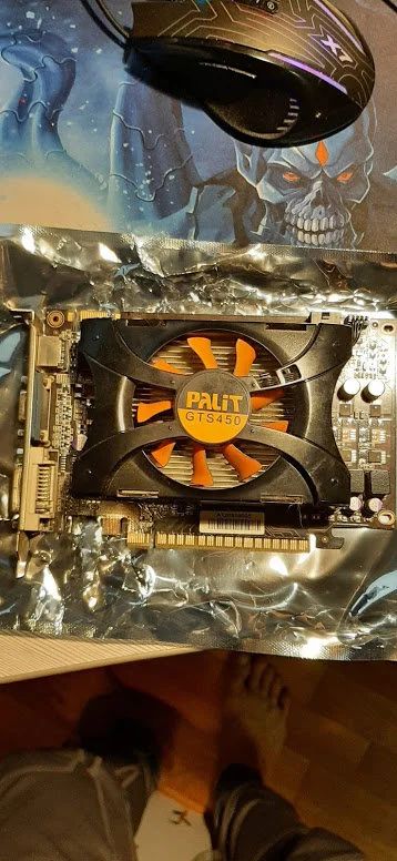 Лот: 17109923. Фото: 1. видеокарта Palit GeForce GTS 450... Видеокарты