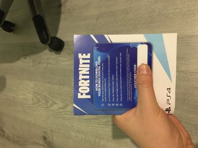 Лот: 14991197. Фото: 1. Fortnite ваучер neo versa +2000. Игры для консолей