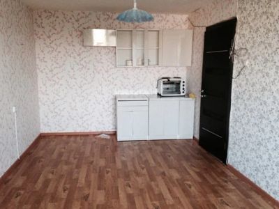 Лот: 4227732. Фото: 1. срочно гостинка собственник... Квартиры, студии
