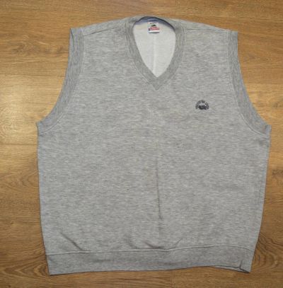Лот: 4935322. Фото: 1. Мужской жилет "Fruit of the Loom... Свитеры, толстовки, худи