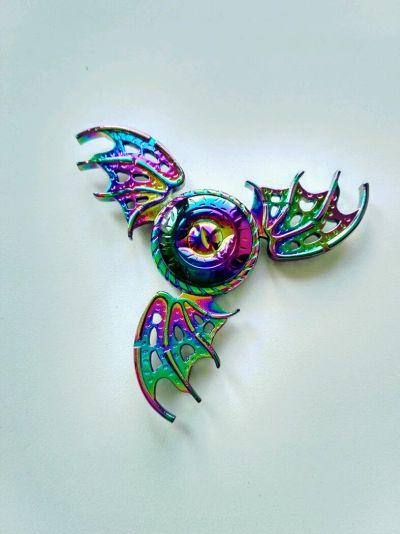 Лот: 10207352. Фото: 1. Спинер Радужный дракон. Другое (игрушки)