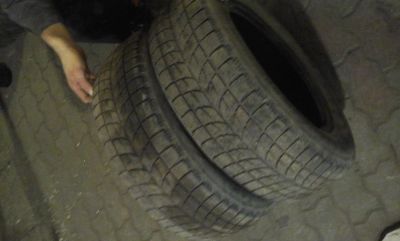 Лот: 5355394. Фото: 1. Продам резину 2 шт. Bridgestone... Шины