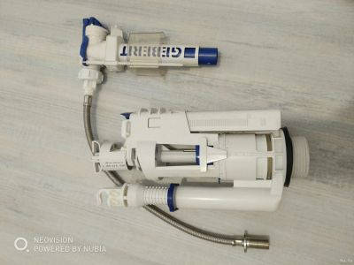 Лот: 13724387. Фото: 1. Арматура Geberit для унитаза. Унитазы, биде