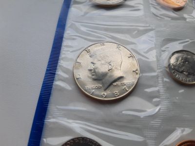 Лот: 17391216. Фото: 1. США 50 центов 1987 г ( Half dollar... Америка