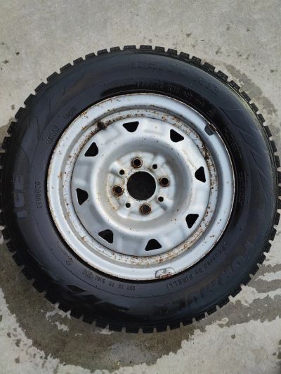 Лот: 25397314. Фото: 1. Колесо R13 4х98 175/70R13. Шины на дисках