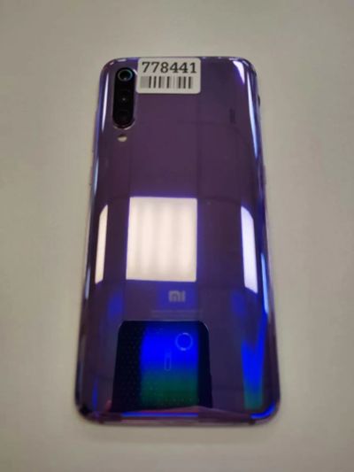 Лот: 19980499. Фото: 1. Xiaomi Mi 9 6/128Gb Lavander Violet... Смартфоны