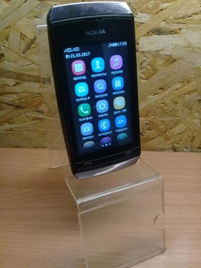 Лот: 9298747. Фото: 1. Телефон Nokia Asha 305. Кнопочные мобильные телефоны