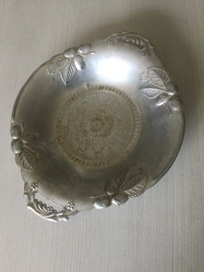 Лот: 18997346. Фото: 1. Тарелка СССР металлическая. Предметы интерьера и быта