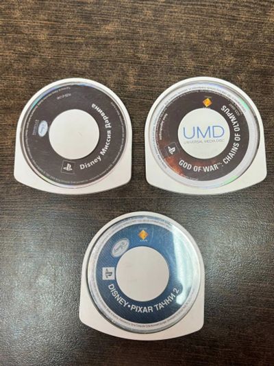 Лот: 17540066. Фото: 1. Диски для Sony PlayStation Portable... Игры для консолей