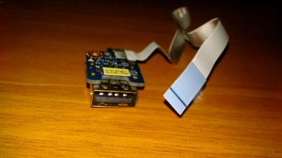 Лот: 11959160. Фото: 1. Плата USB для ноутбука Lenovo... Платы расширения, контроллеры, доп. порты