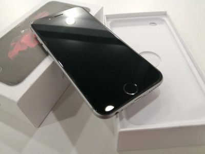 Лот: 15137724. Фото: 1. Оригинальный iPhone 6s 16gb. Смартфоны