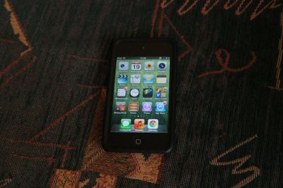 Лот: 6129953. Фото: 1. apple ipod touch 4 32gb. Плееры