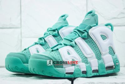 Лот: 11362150. Фото: 1. Кроссовки Nike AirMore UpTempo... Кеды, кроссовки, слипоны