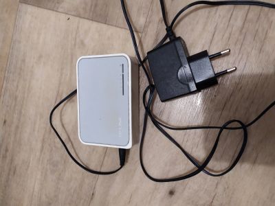Лот: 14925763. Фото: 1. Коммутатор (свич) TP-Link. Коммутаторы